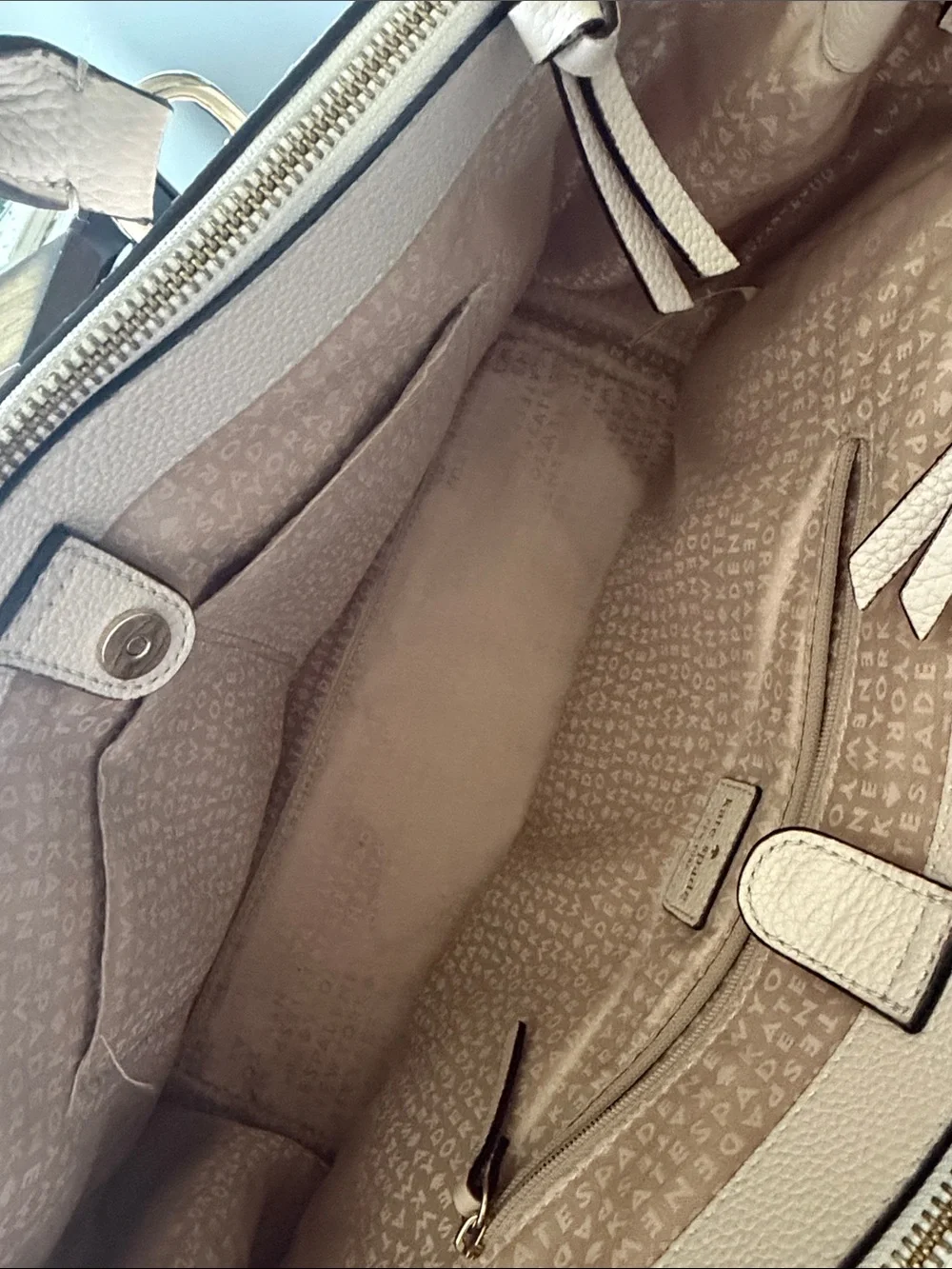 Kate Spade NWOT Mulberry Street Lise Pebbled Leather Satchel - Beige
